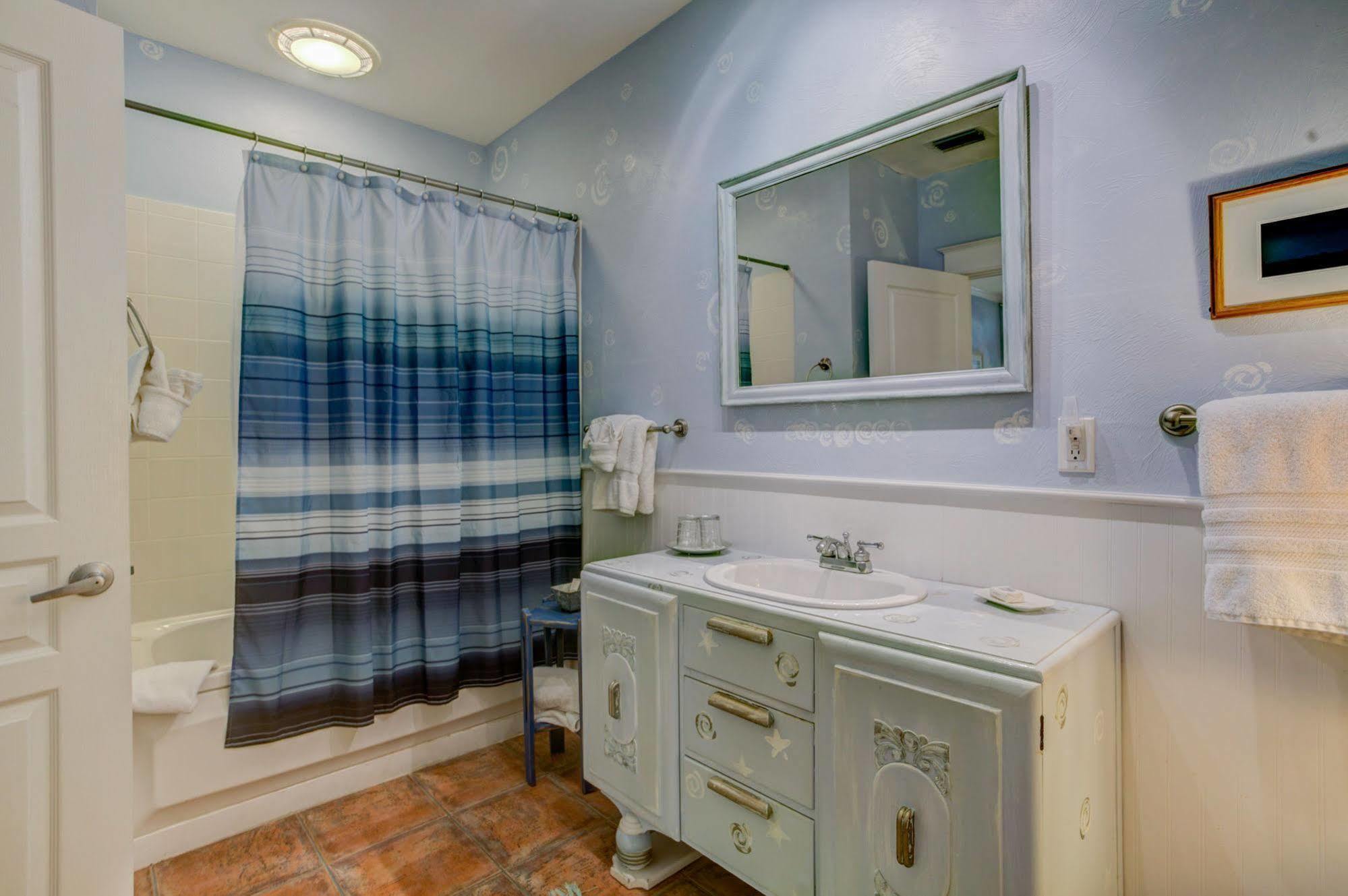 Anchor Inn Nsb Bed And Breakfast New Smyrna Beach Esterno foto