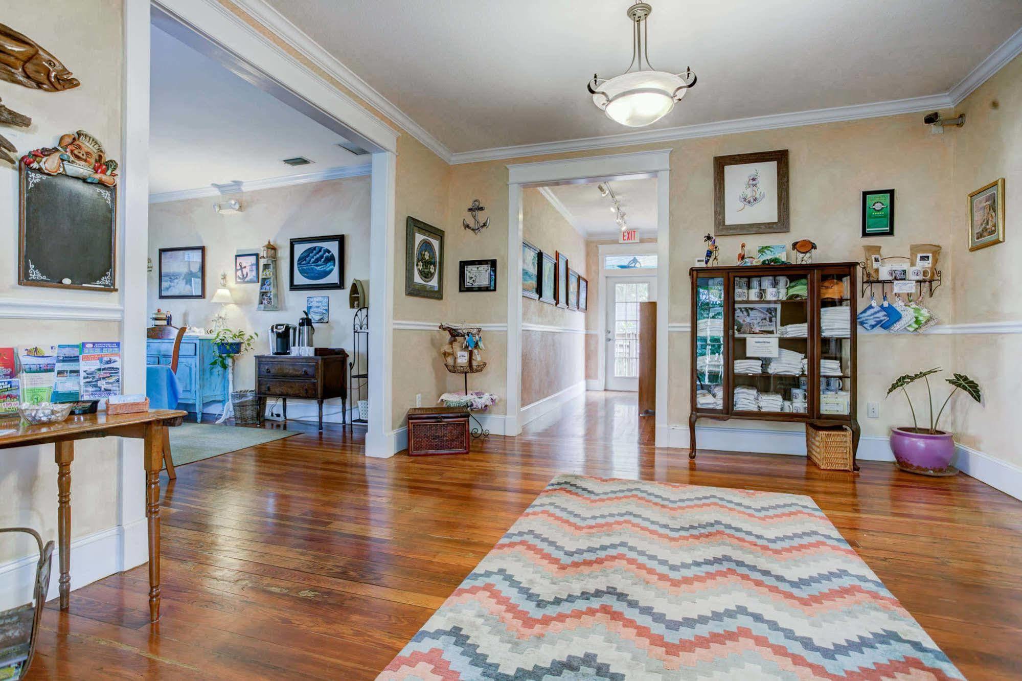 Anchor Inn Nsb Bed And Breakfast New Smyrna Beach Esterno foto